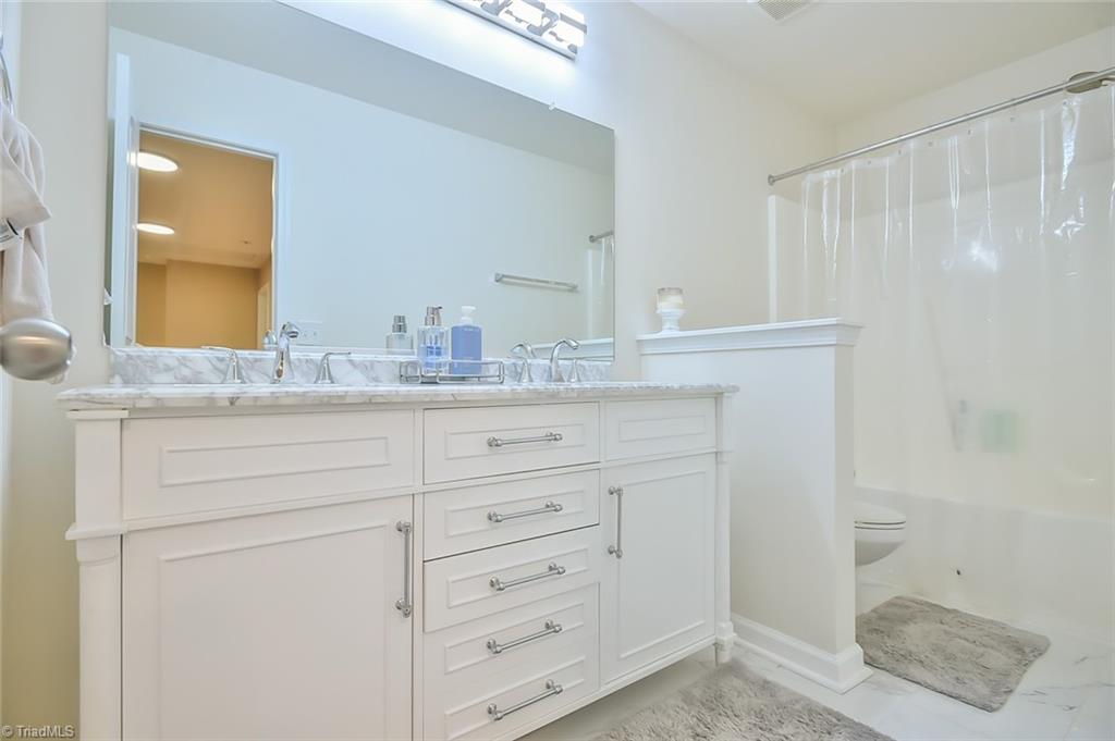 1017 Scotch Pine Way Property Photo 27