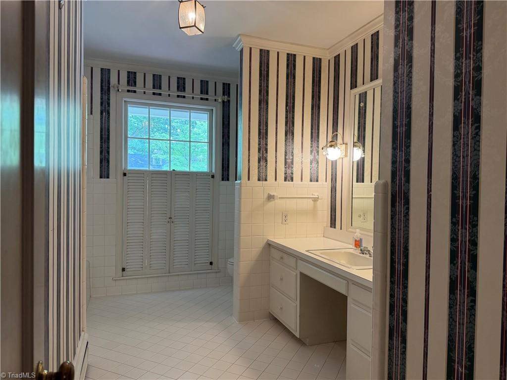 3921 Madison Avenue Property Photo 26