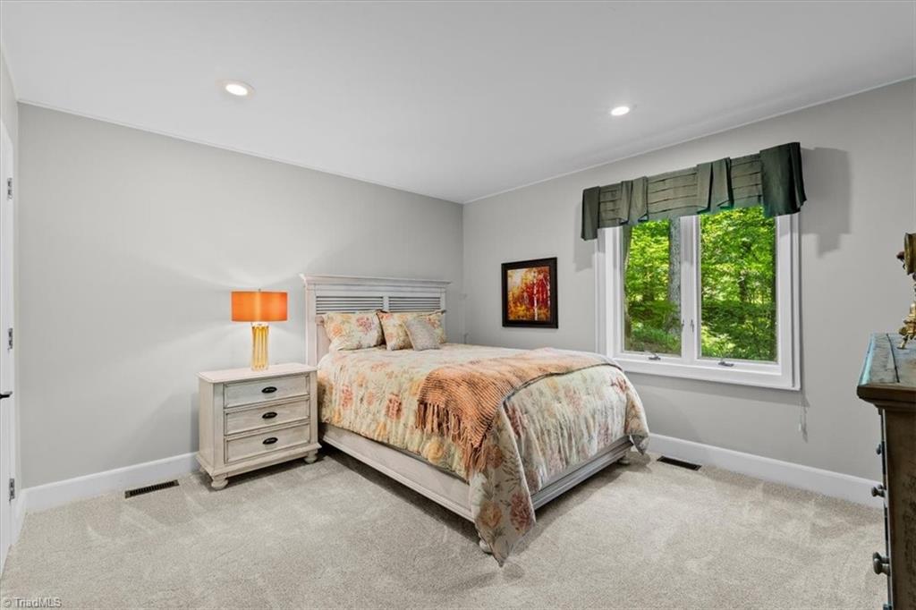 11 Culbreth Avenue Property Photo 33
