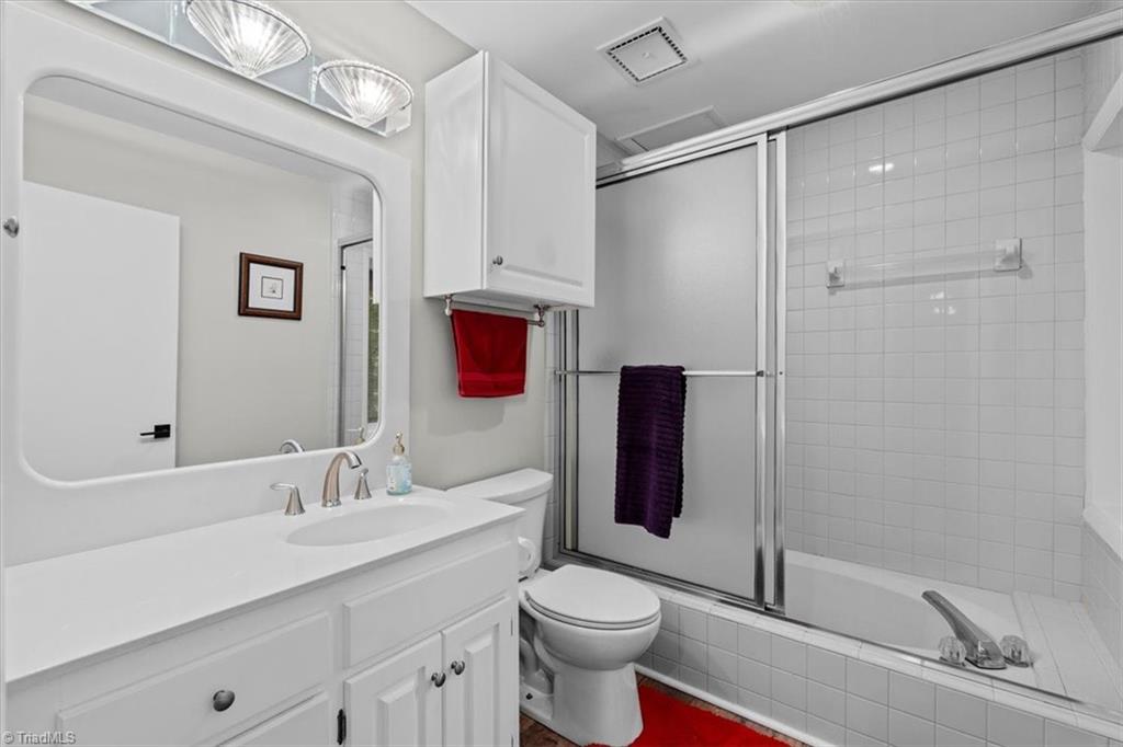 11 Culbreth Avenue Property Photo 35