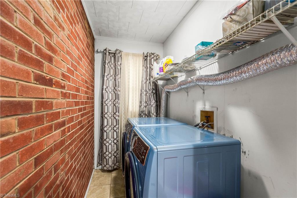 4365 Wakeman Drive Property Photo 22