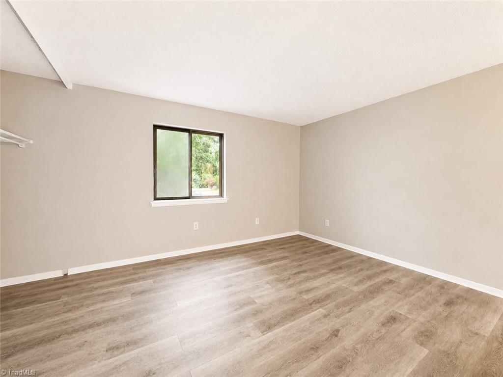 2235 Sunderland Road # 98c Property Photo 12
