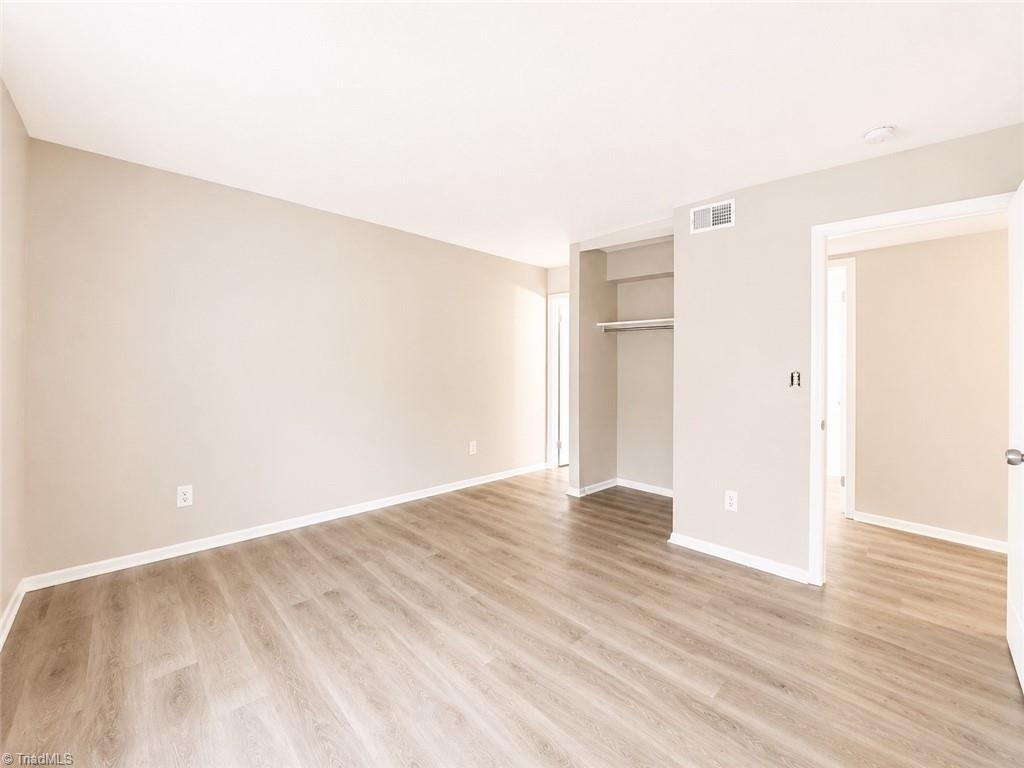2235 Sunderland Road # 98c Property Photo 13