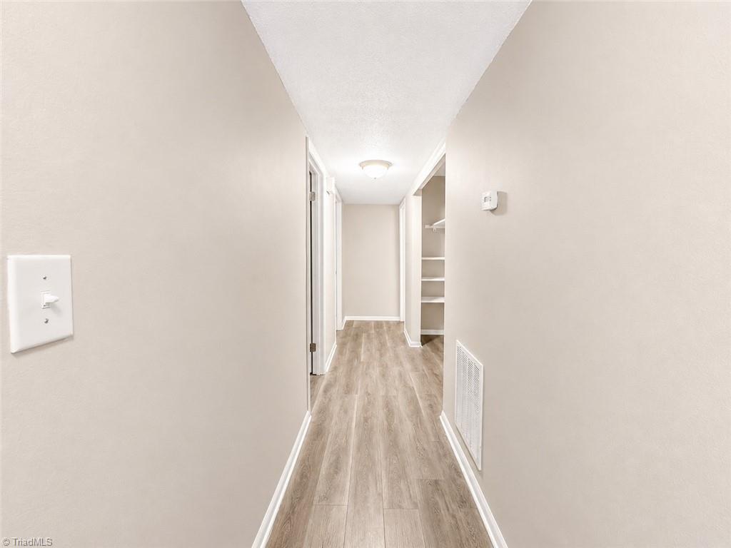 2235 Sunderland Road # 98c Property Photo 16