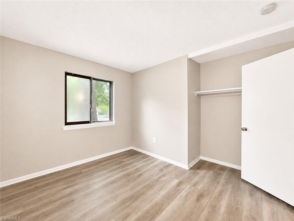 2235 Sunderland Road # 98c Property Photo 17