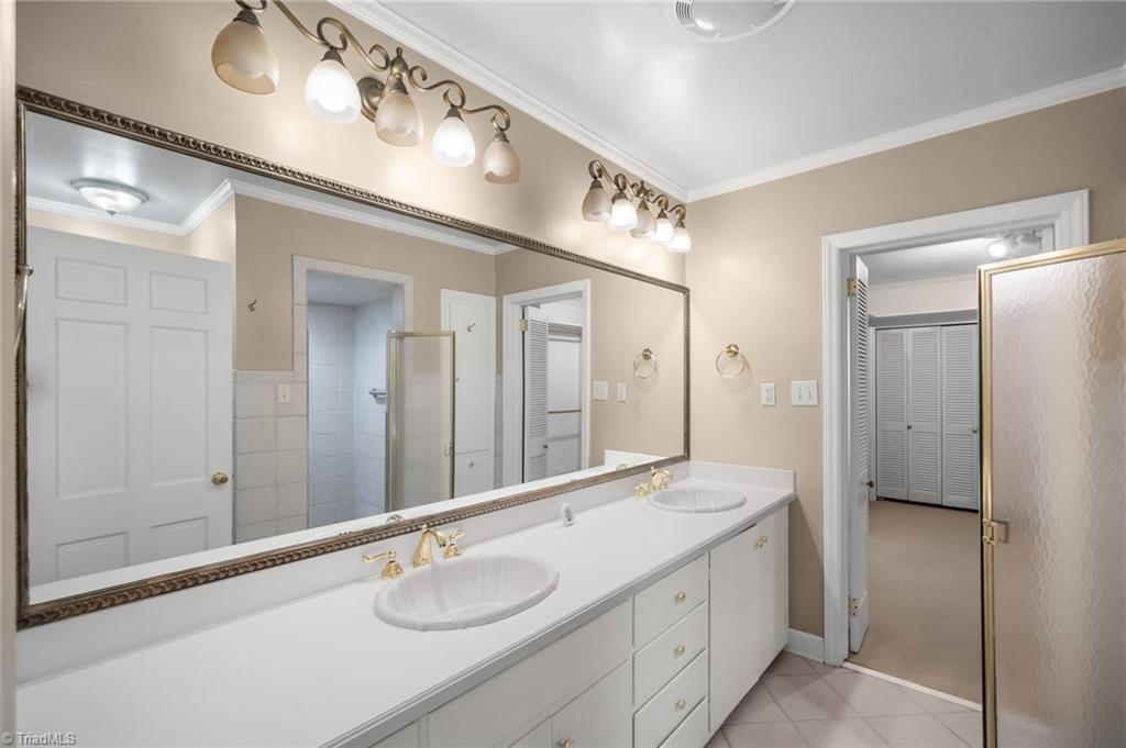 902 Sedgewick Lane Property Photo 34