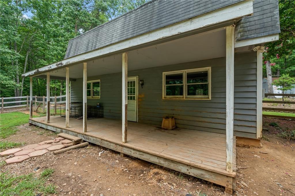 505 Tipperary Lane Property Photo 8