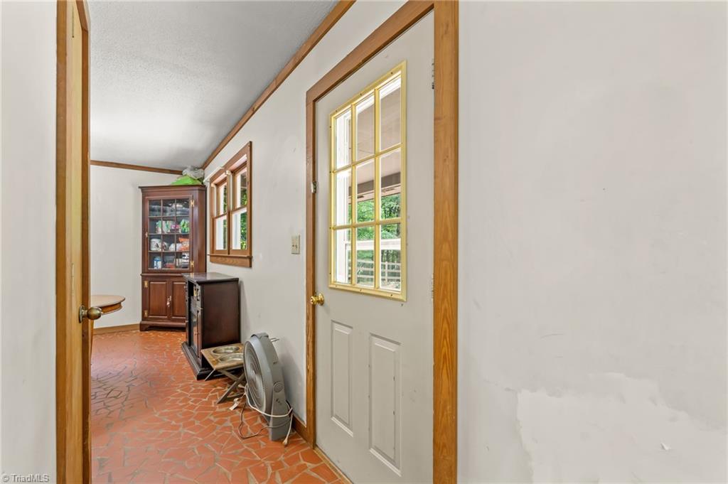 505 Tipperary Lane Property Photo 9