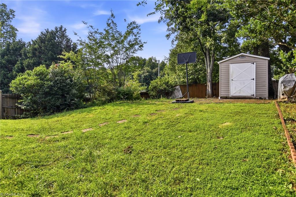 2595 Viola Court Property Photo 31