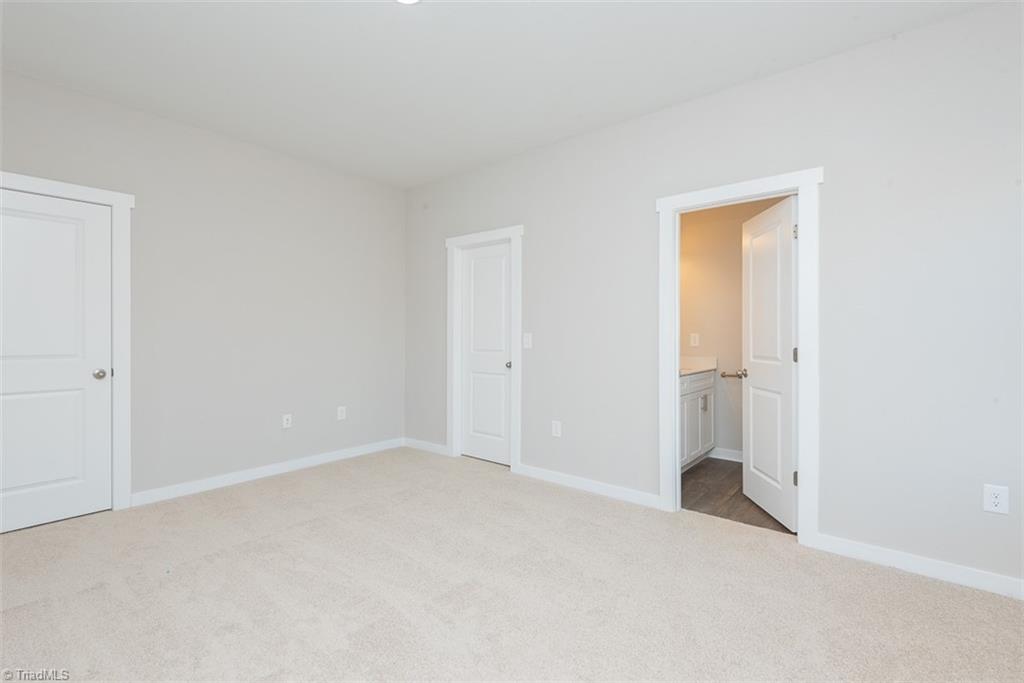 1061 Pinnix Loop Property Photo 19