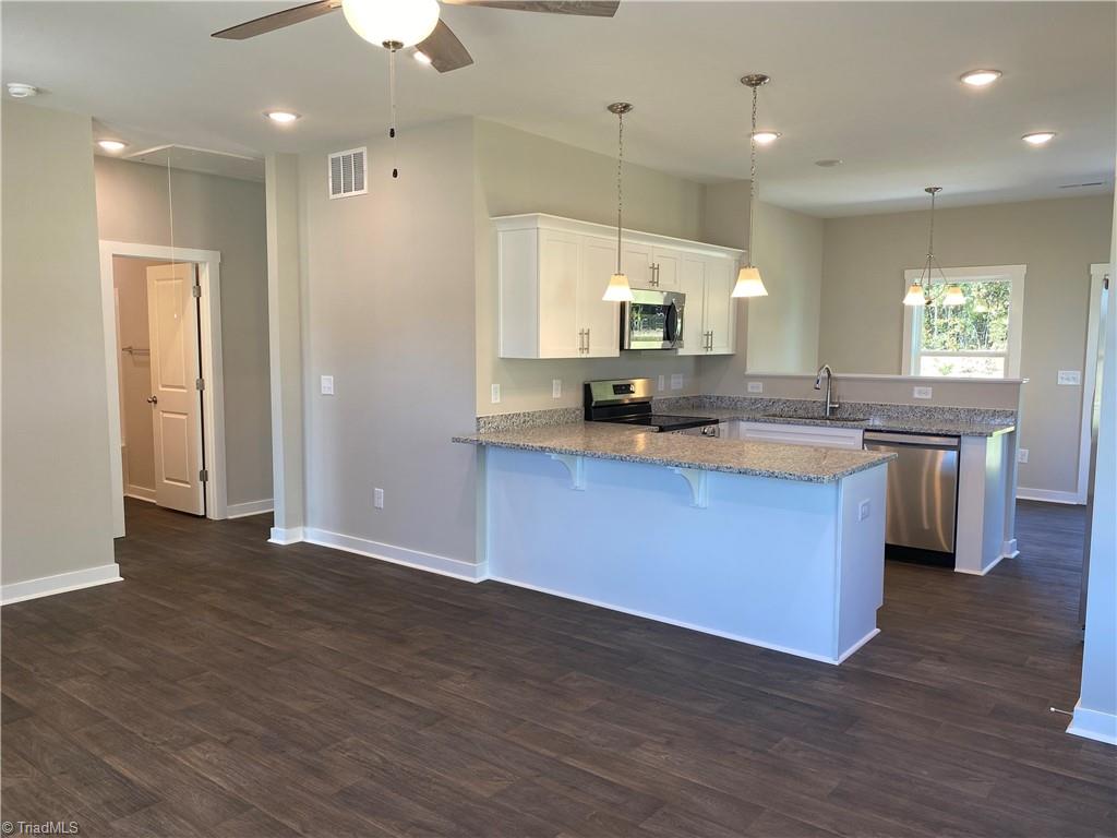 1057 Pinnix Loop Property Photo 11
