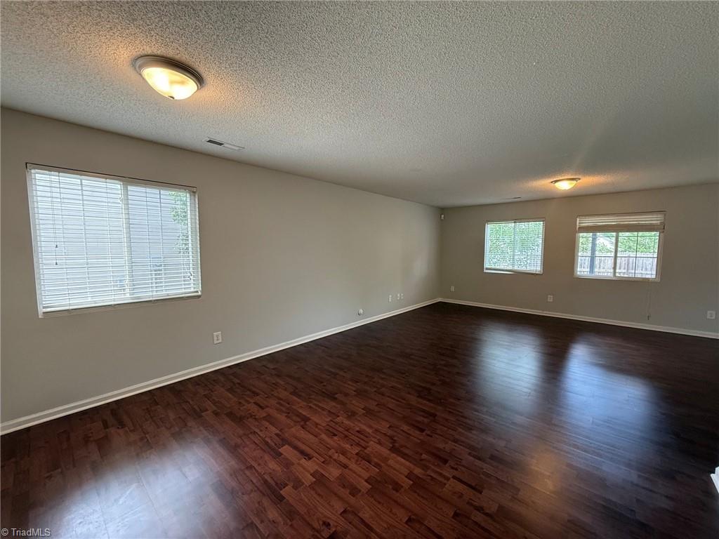 809 Topsail Drive Property Photo 2