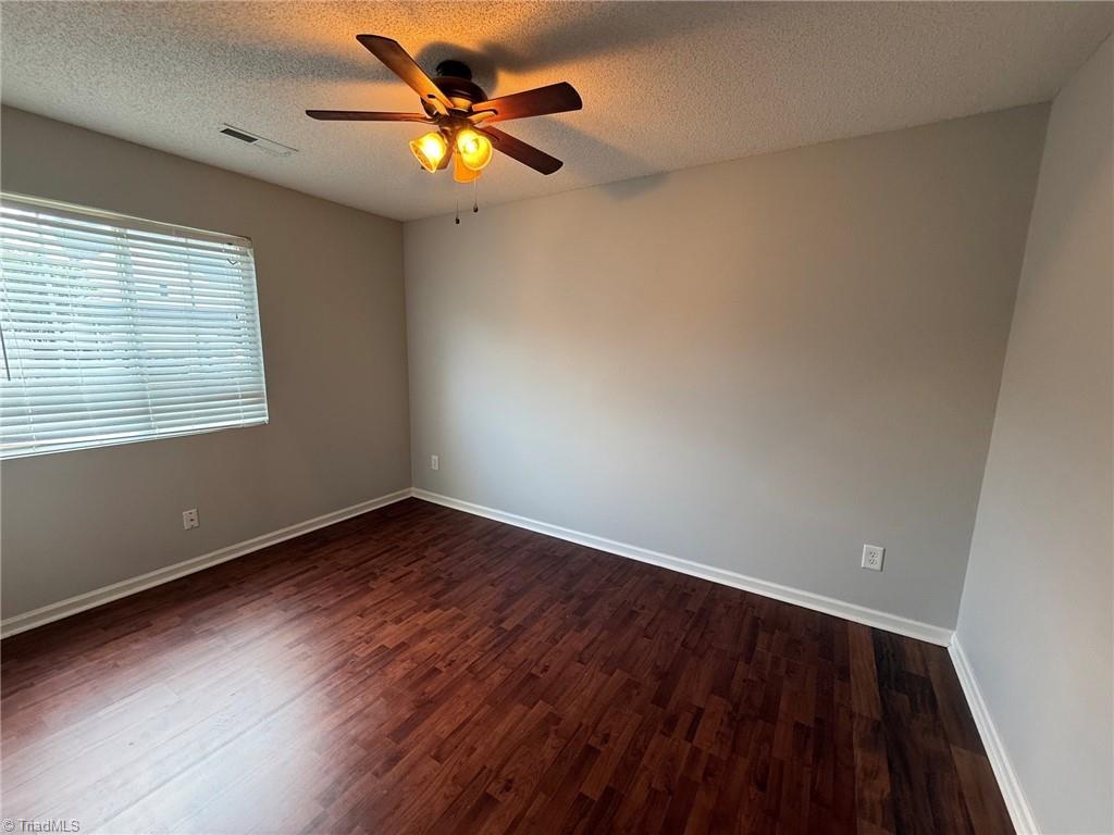 809 Topsail Drive Property Photo 9