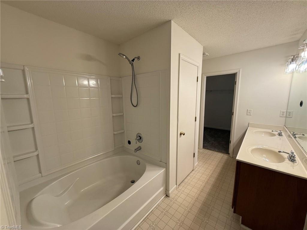 809 Topsail Drive Property Photo 11