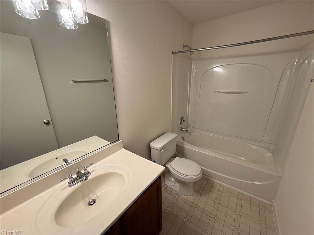 809 Topsail Drive Property Photo 12