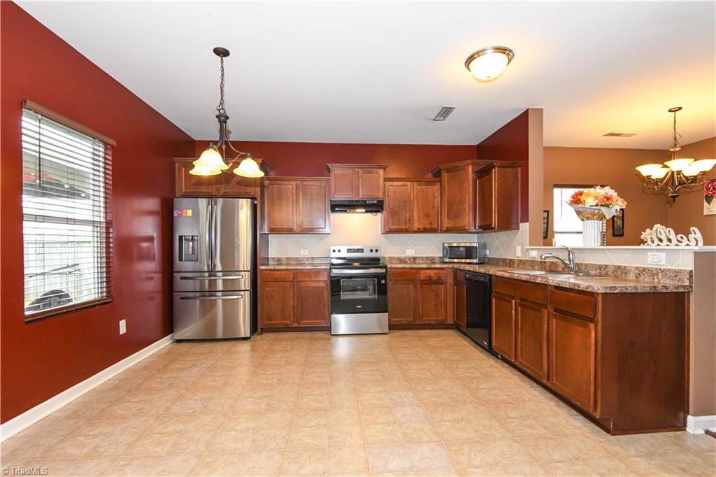 5149 Red Poll Drive Property Photo 11