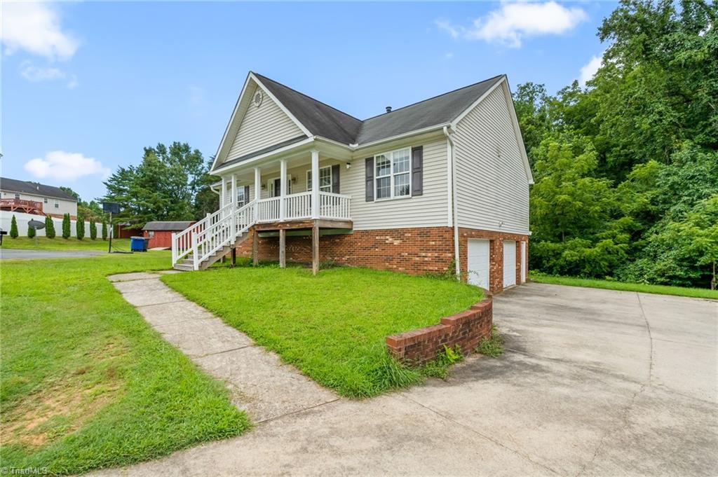 4381 Stone Forest Court Property Photo 3