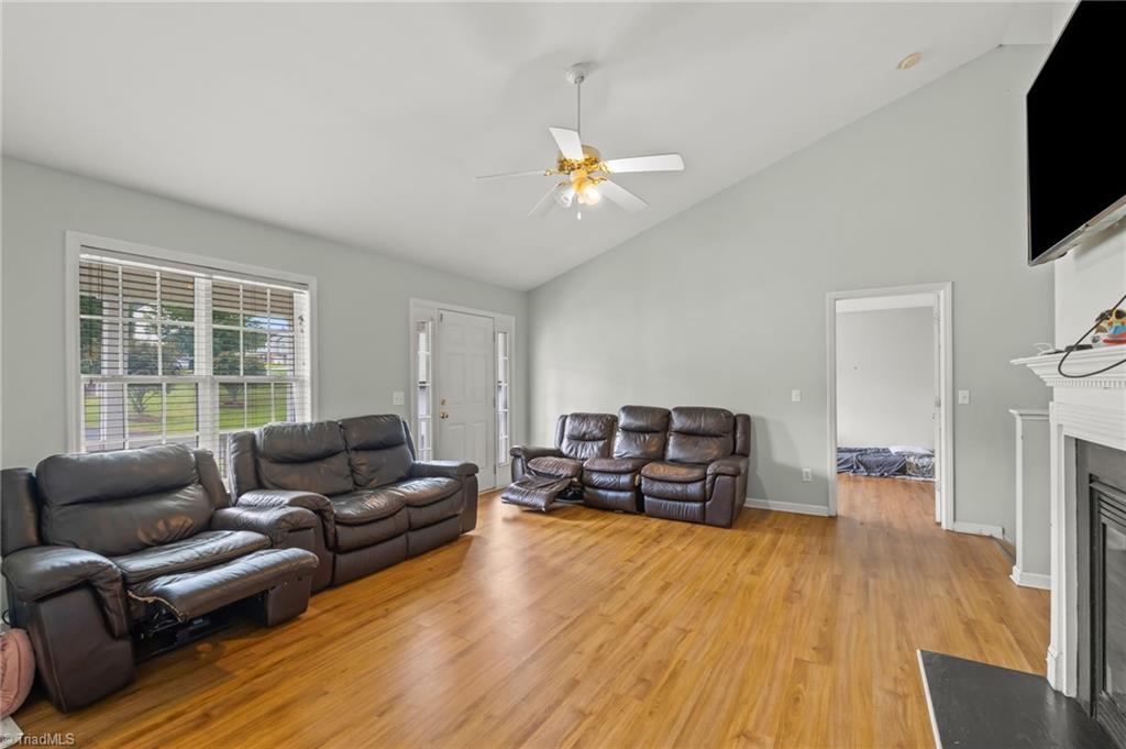 4381 Stone Forest Court Property Photo 9