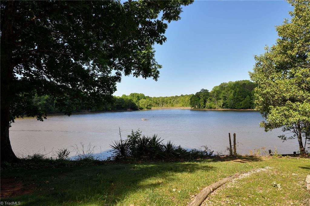 540 Waters Road Property Photo 2