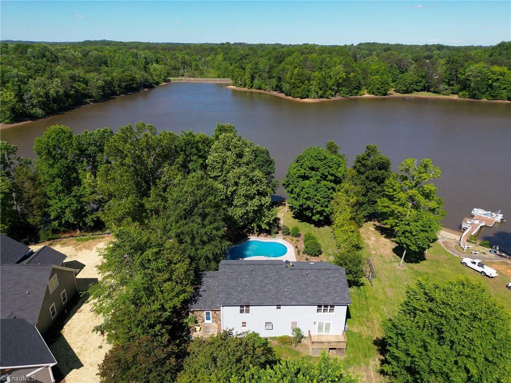 540 Waters Road Property Photo 3
