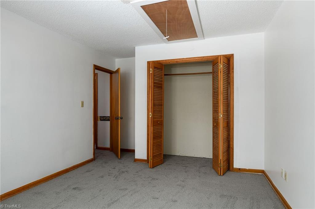540 Waters Road Property Photo 30