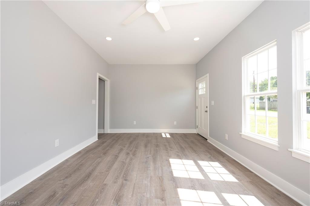 1739 Old Salisbury Road Property Photo 4