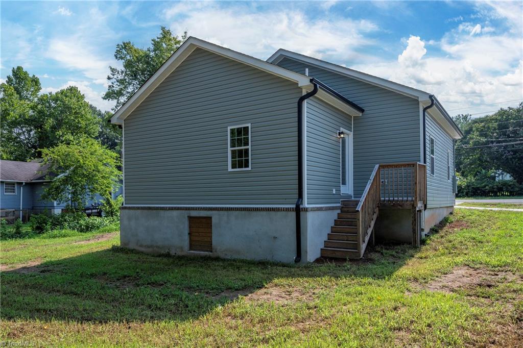 1739 Old Salisbury Road Property Photo 17