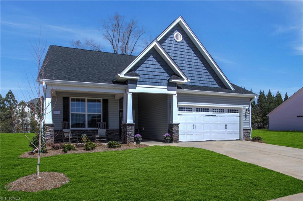 127 Luther Drive Property Photo 3