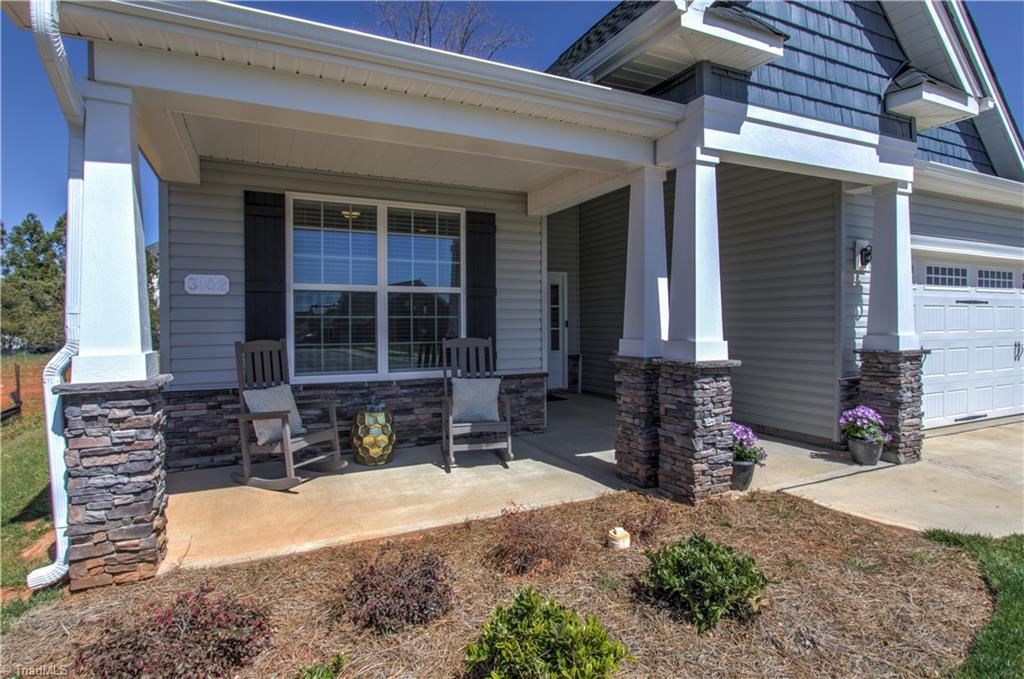 127 Luther Drive Property Photo 4