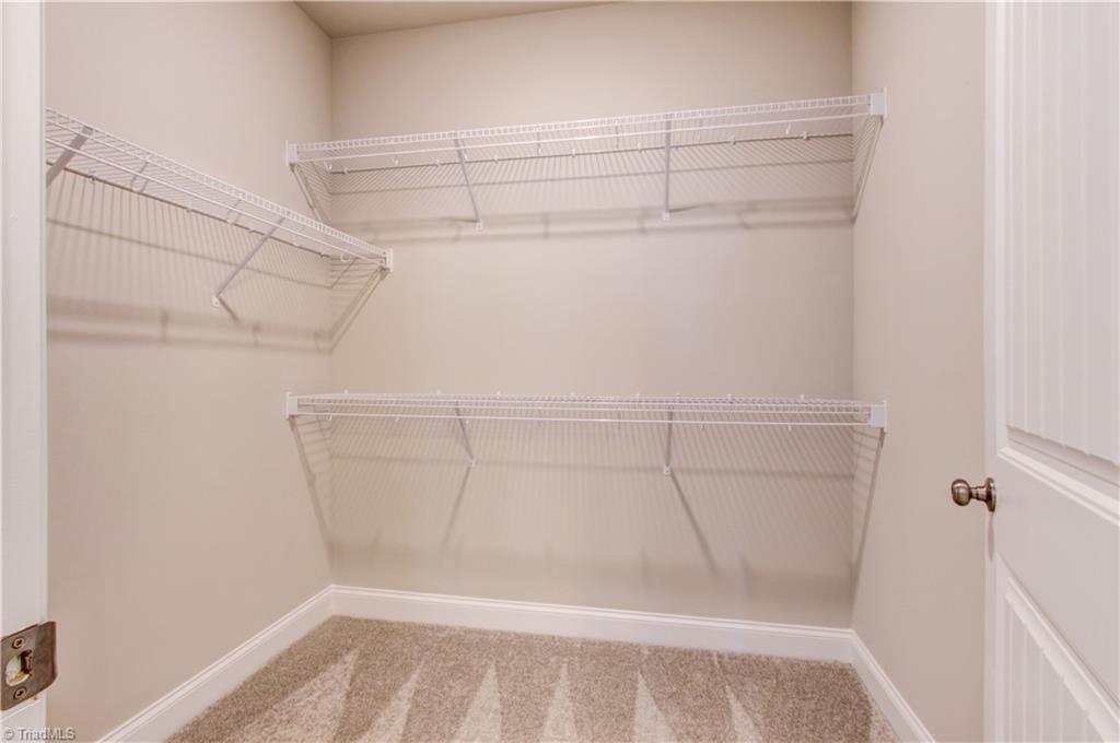 127 Luther Drive Property Photo 23