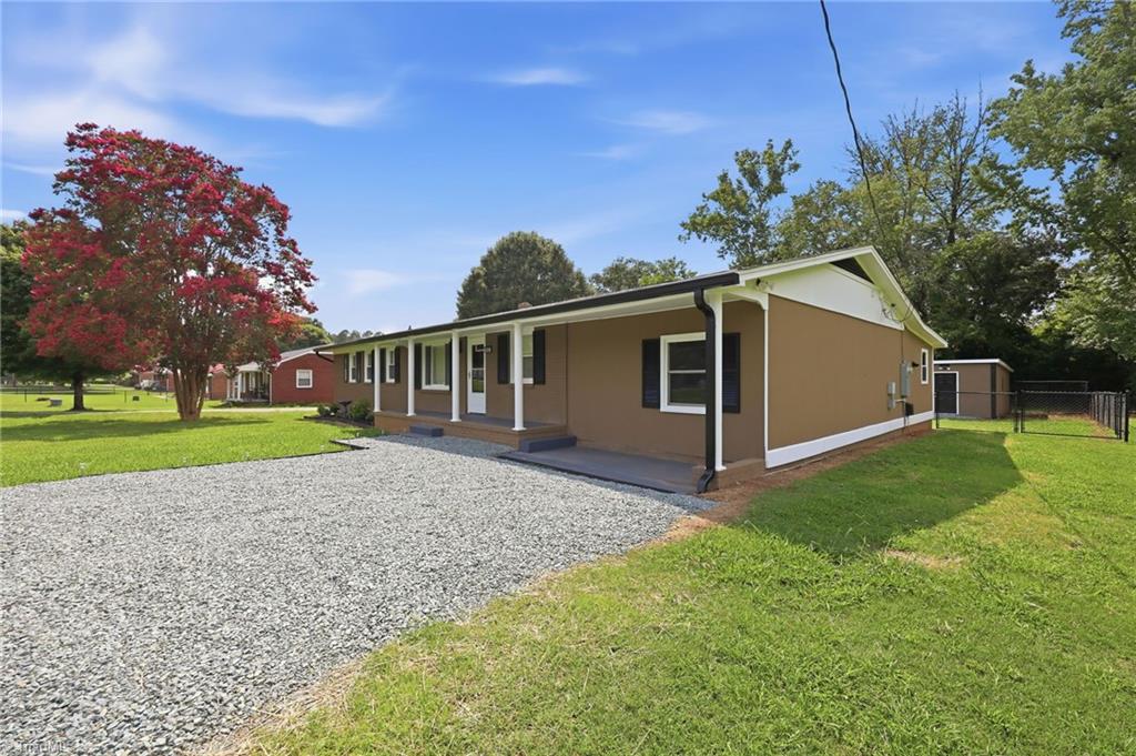 5413 Nc Highway 49 Property Photo 3