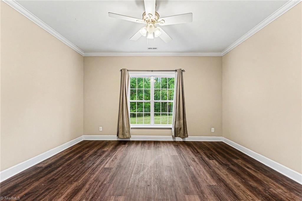 9190 Laurel Glenn Drive Property Photo 16