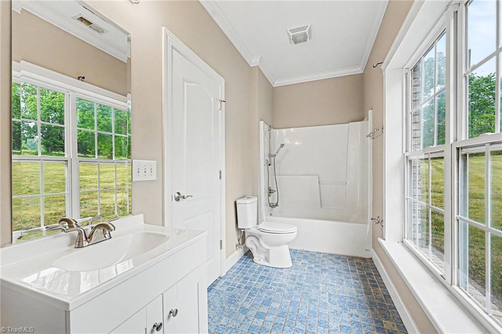 9190 Laurel Glenn Drive Property Photo 24