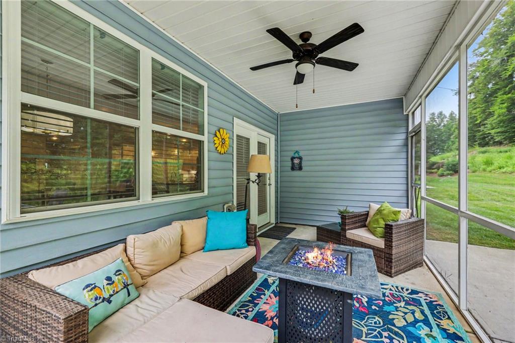 4520 Sapphire Court Property Photo 37