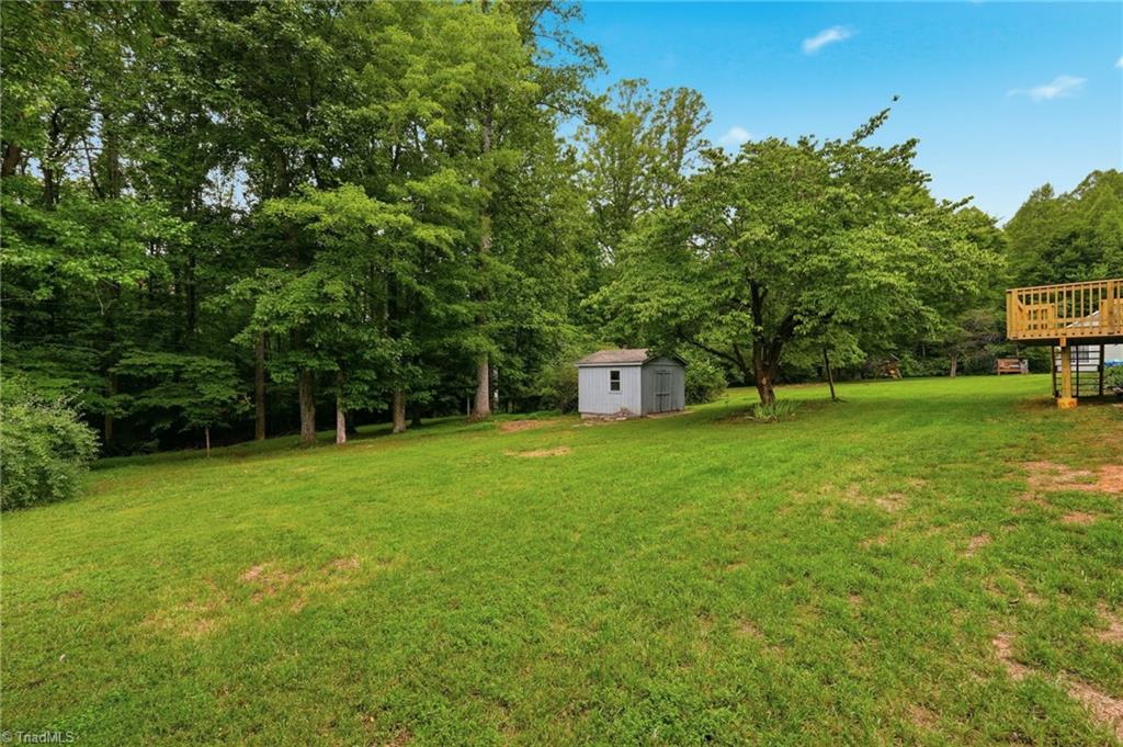140 Clifton Drive Property Photo 10