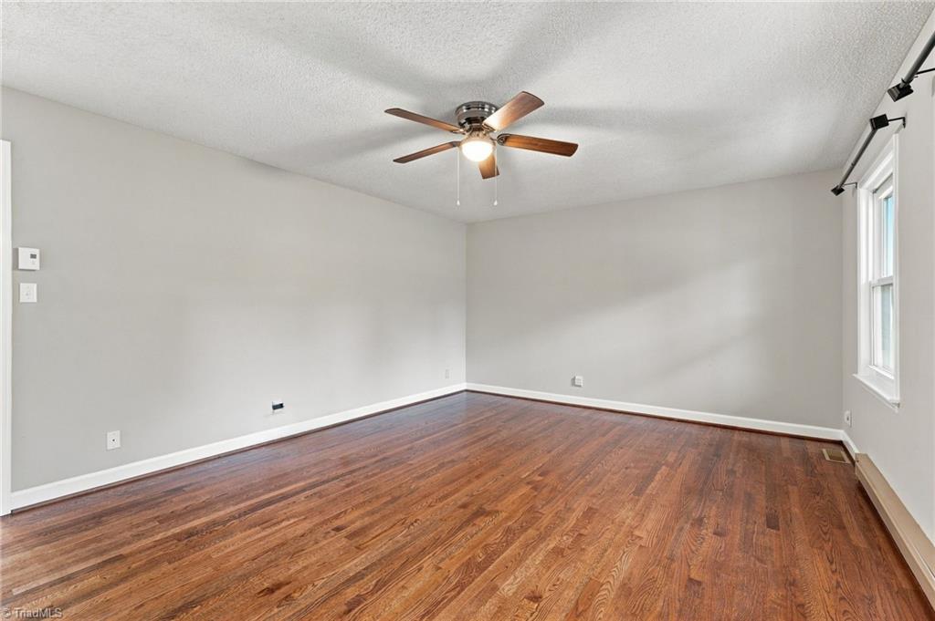 140 Clifton Drive Property Photo 13