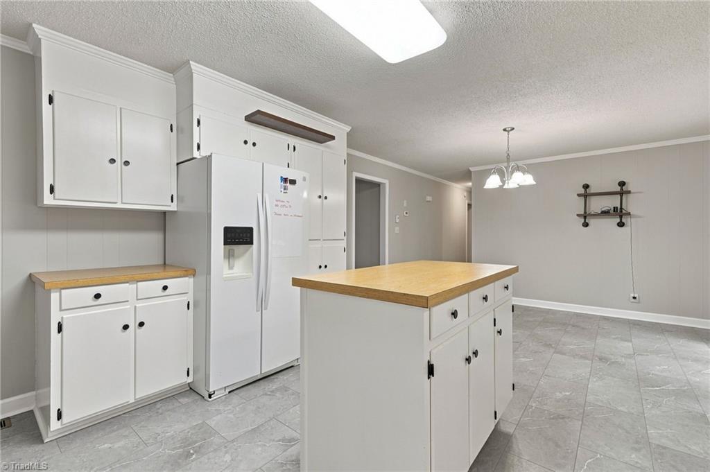 140 Clifton Drive Property Photo 23
