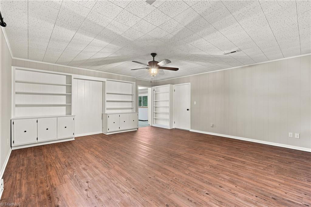 140 Clifton Drive Property Photo 28