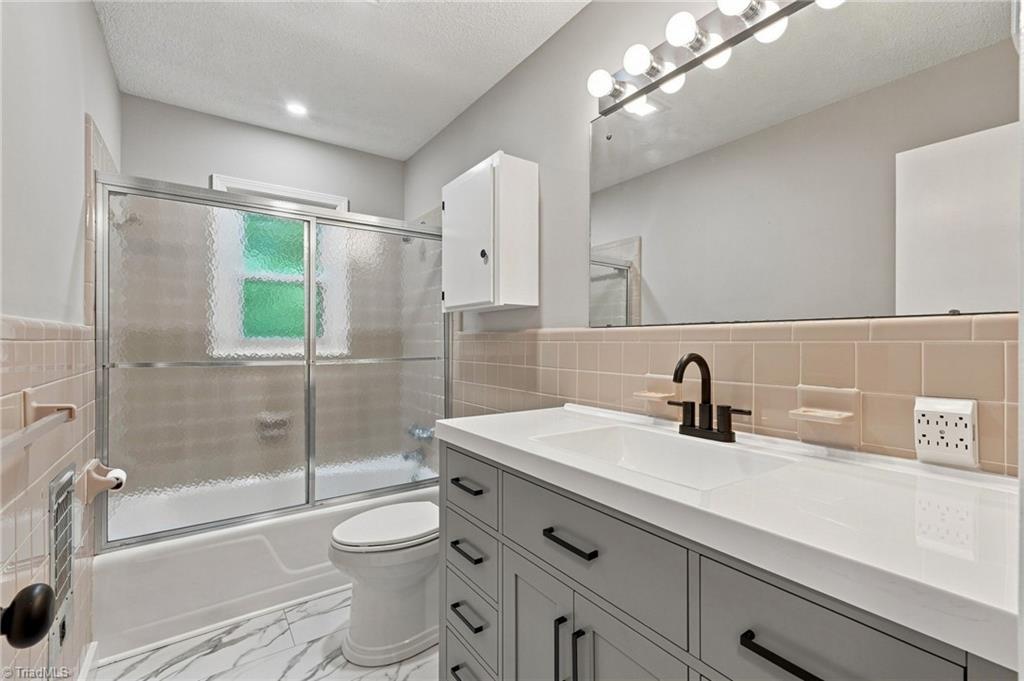 140 Clifton Drive Property Photo 44