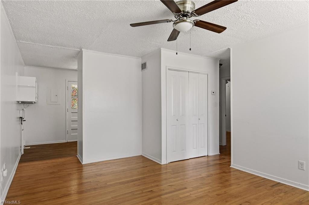 1829 Villa Drive Property Photo 4
