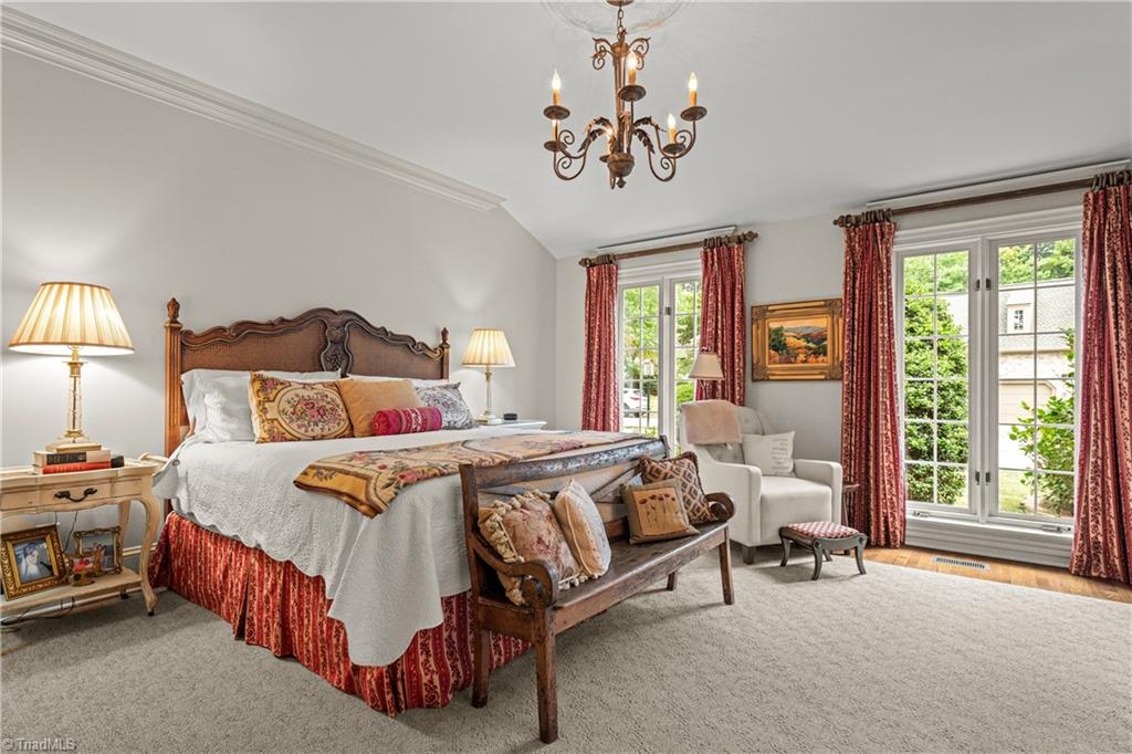 35 Sturbridge Lane Property Photo 30