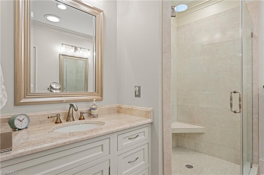 35 Sturbridge Lane Property Photo 33