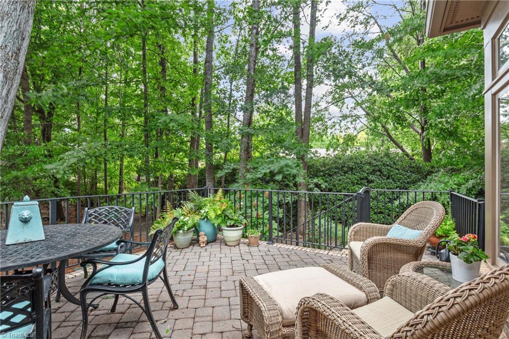35 Sturbridge Lane Property Photo 44