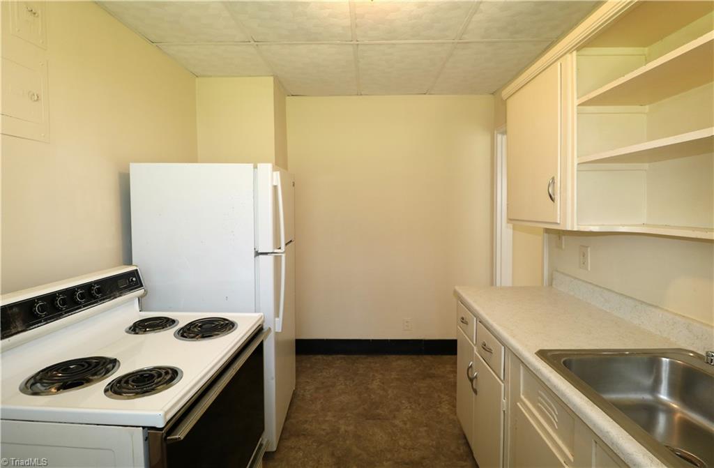 2509 Miller Park Circle # A Property Photo 8