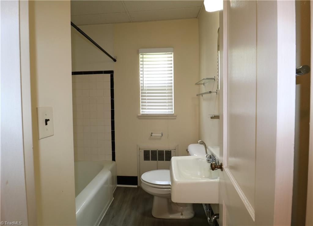 2509 Miller Park Circle # A Property Photo 12