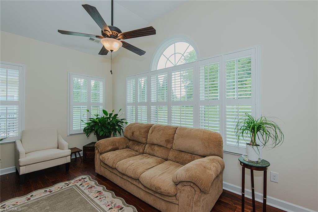 2509 Longshadow Drive Property Photo 10