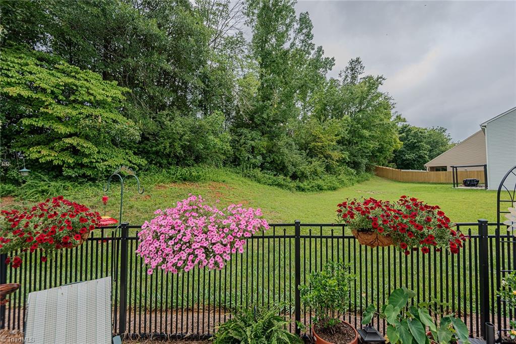 2509 Longshadow Drive Property Photo 32
