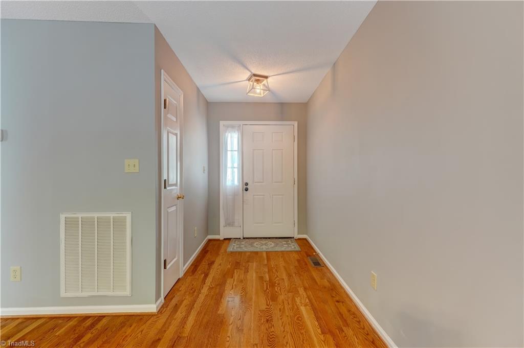 600 Creekridge Drive Property Photo 4