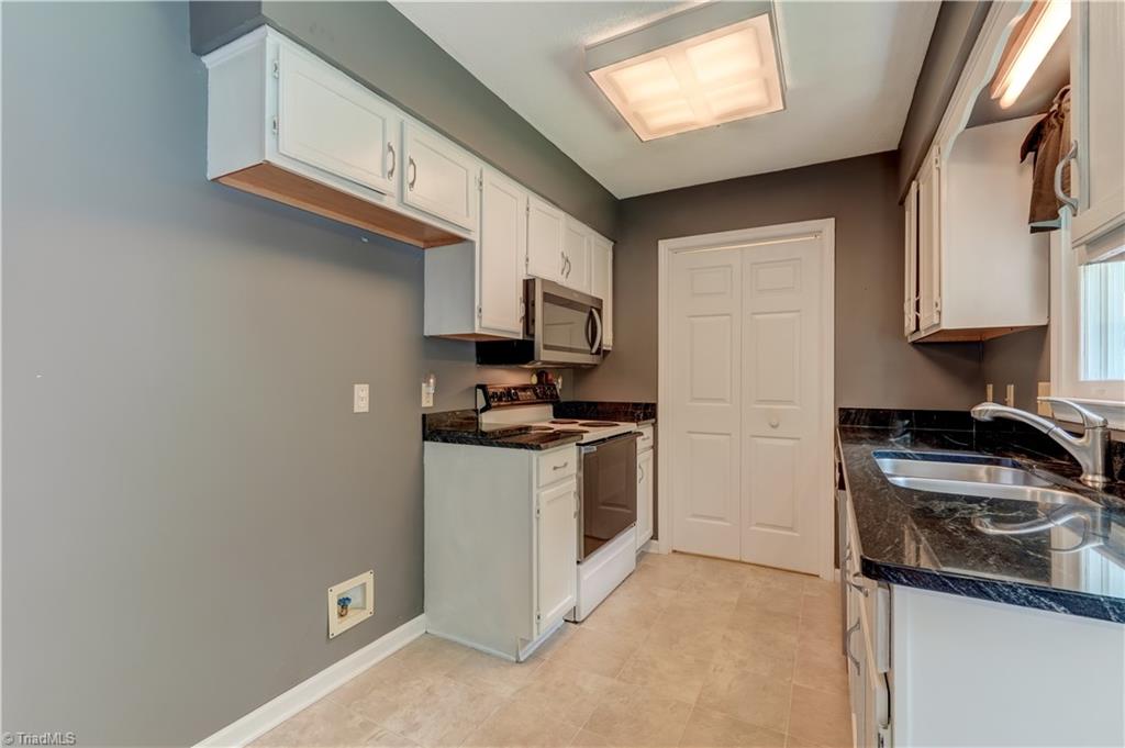 600 Creekridge Drive Property Photo 14