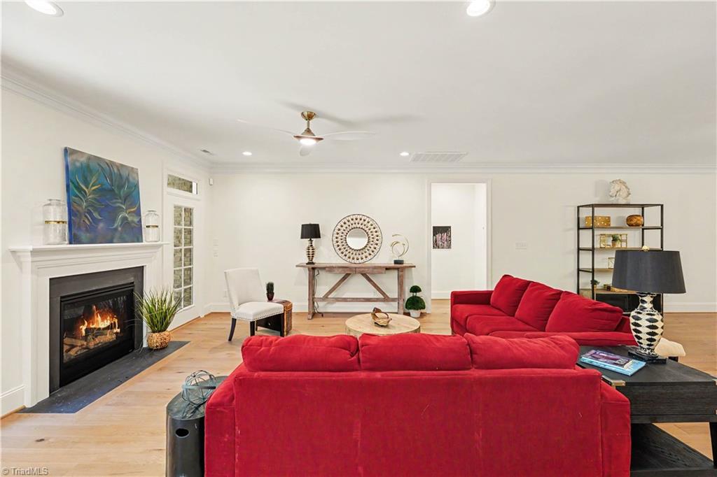17 Asher Lane Property Photo 11